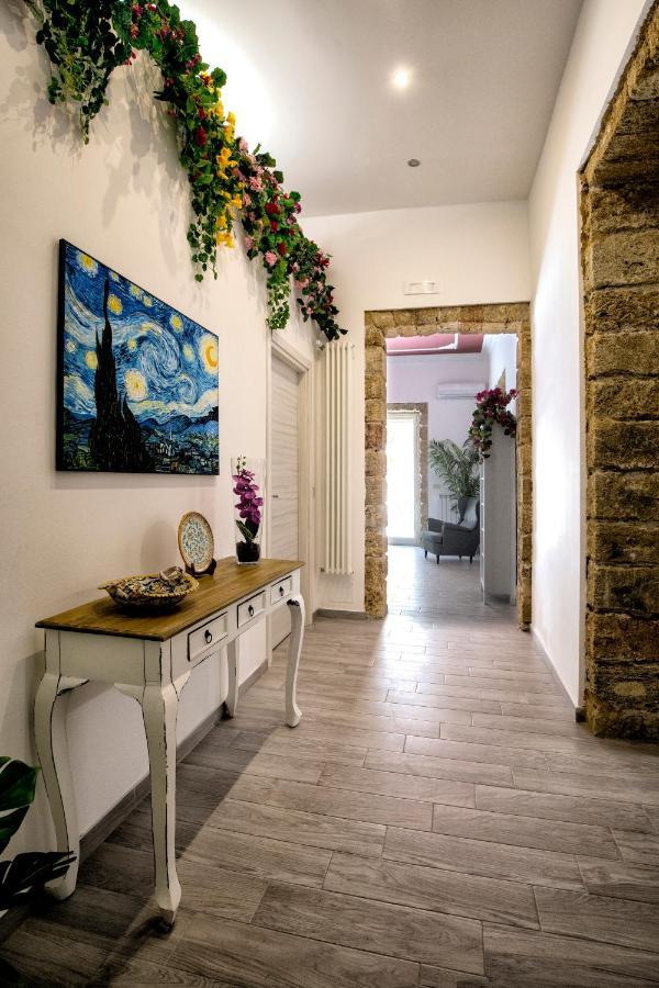 Garden House: Apartments And Rooms For Holidays Palermo Eksteriør billede