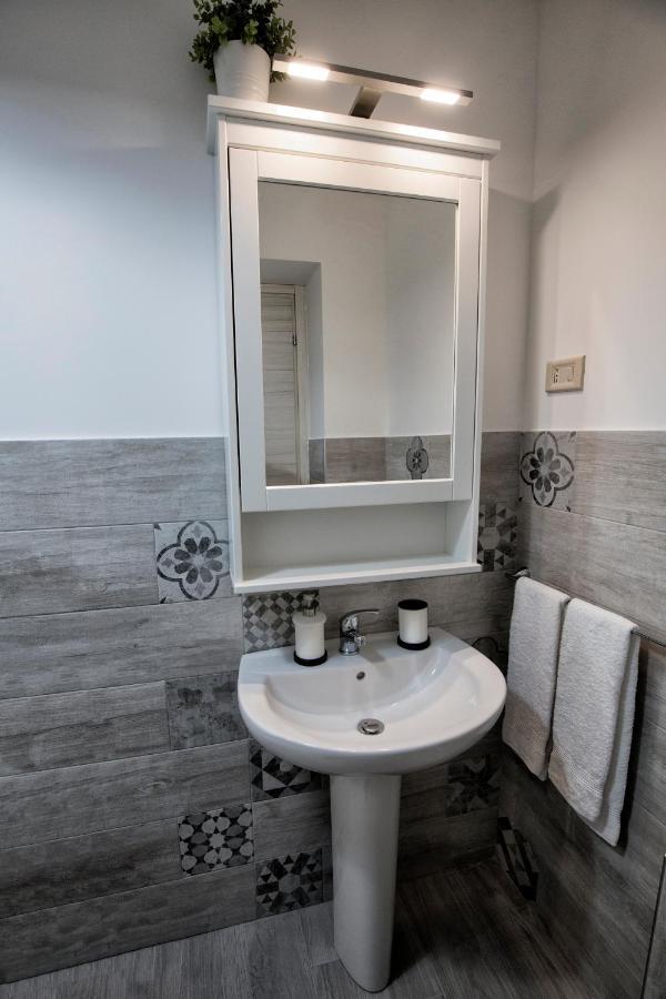Garden House: Apartments And Rooms For Holidays Palermo Eksteriør billede
