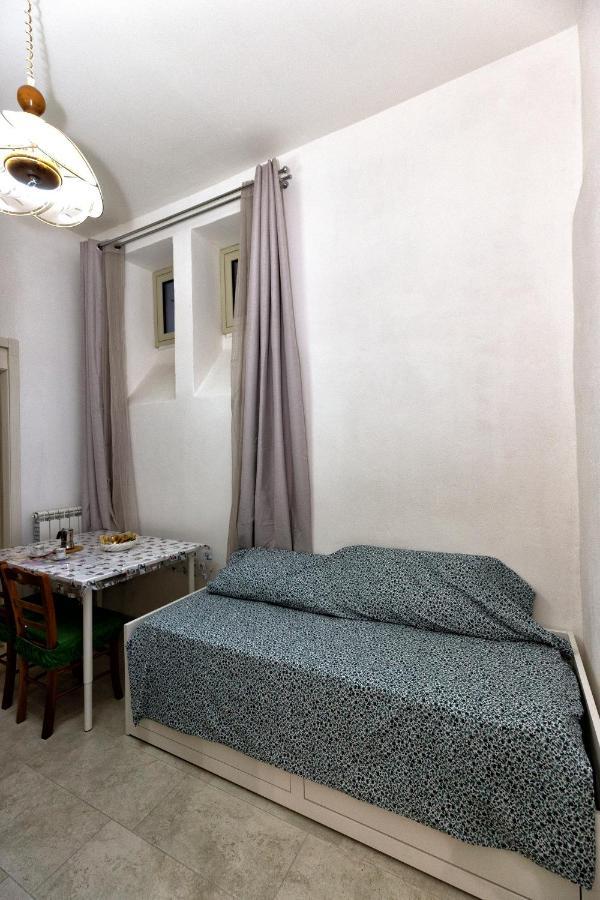 Garden House: Apartments And Rooms For Holidays Palermo Eksteriør billede